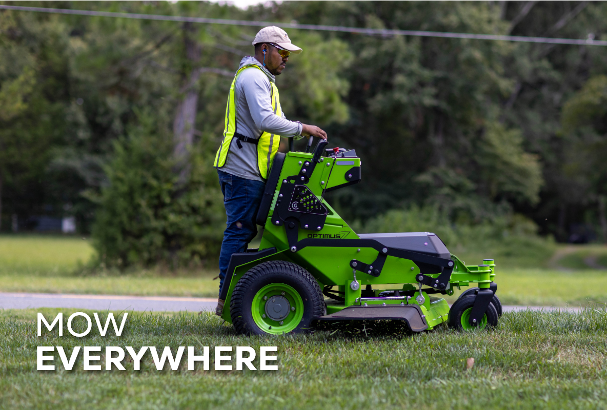 OptimusZ 36" 8kWh Stand-On Zero Turn Mower | CZ36S8X